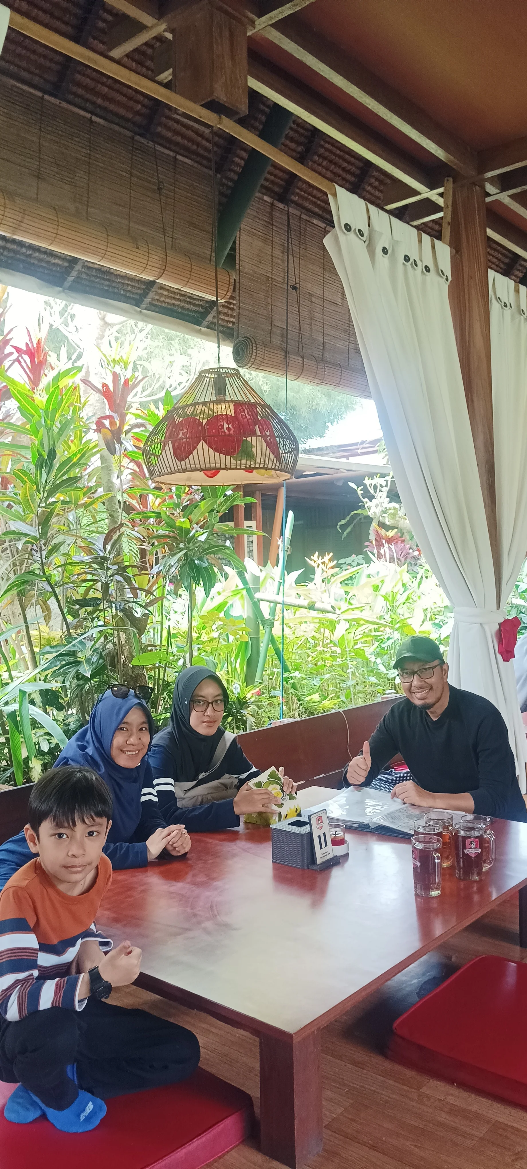 Foto Galeri Wisata Firdaus Rental Mobil