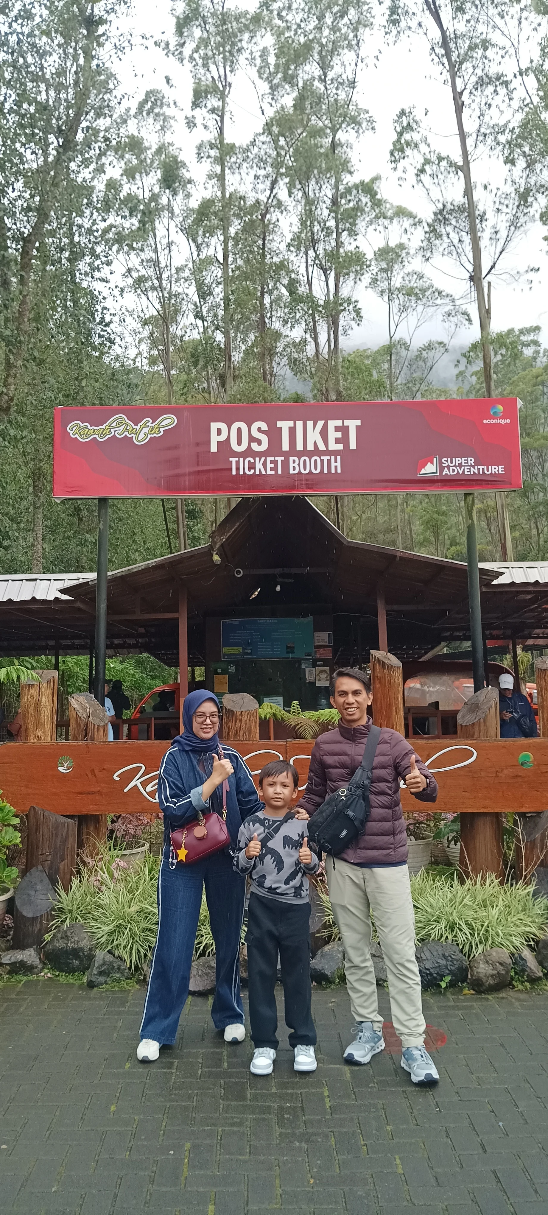 Foto Galeri Wisata Firdaus Rental Mobil