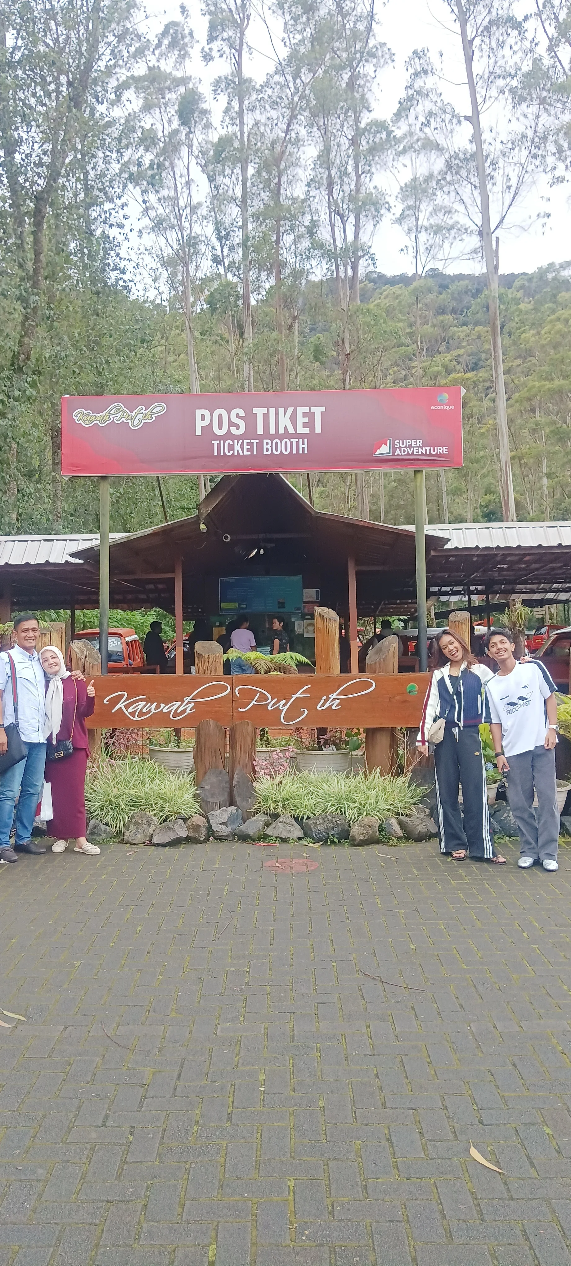Foto Galeri Wisata Firdaus Rental Mobil