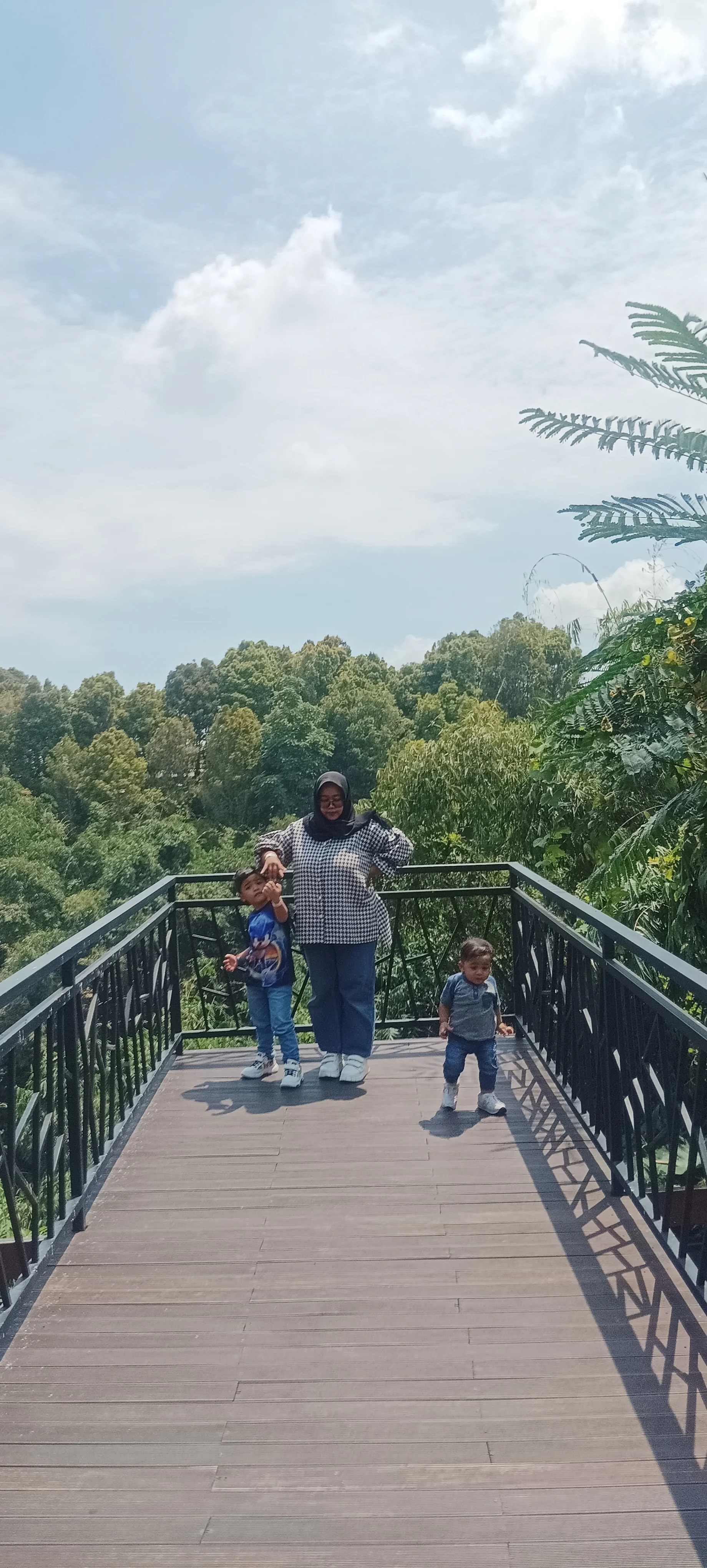 Foto Galeri Wisata Firdaus Rental Mobil