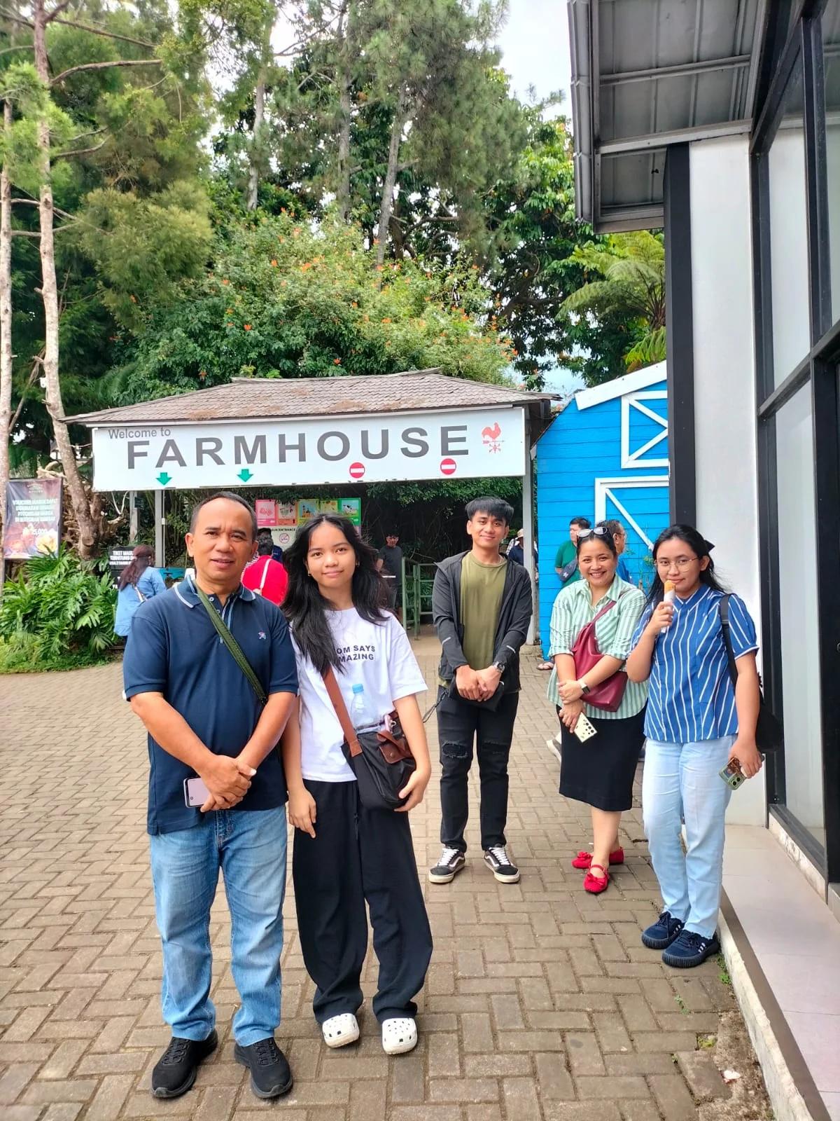 Foto Galeri Wisata Firdaus Rental Mobil