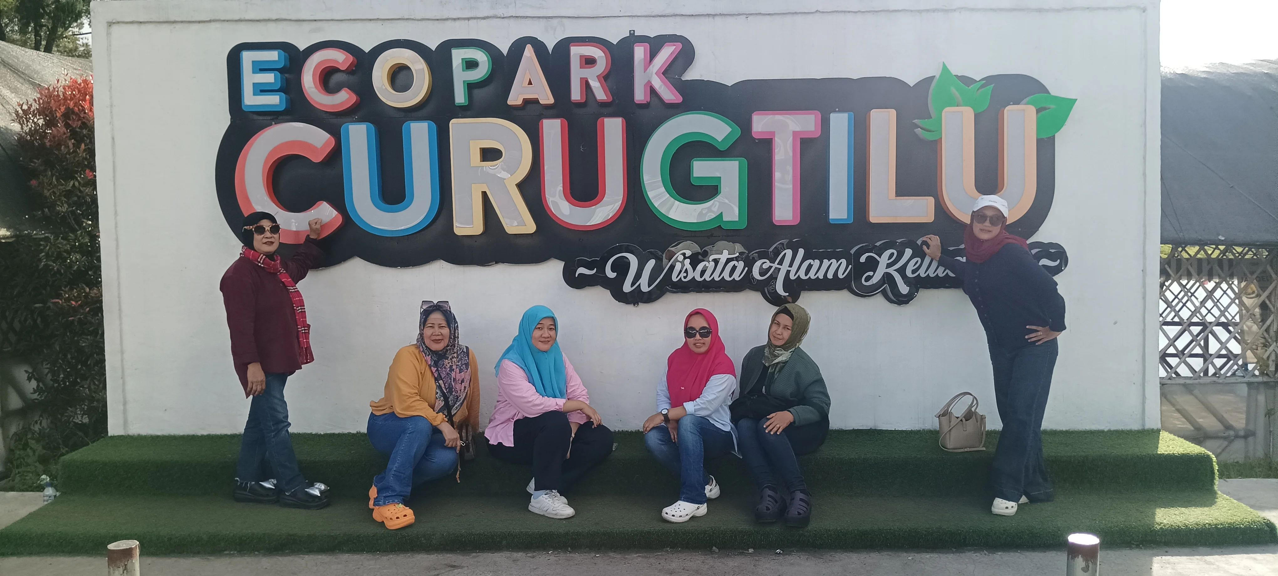 Foto Galeri Wisata Firdaus Rental Mobil