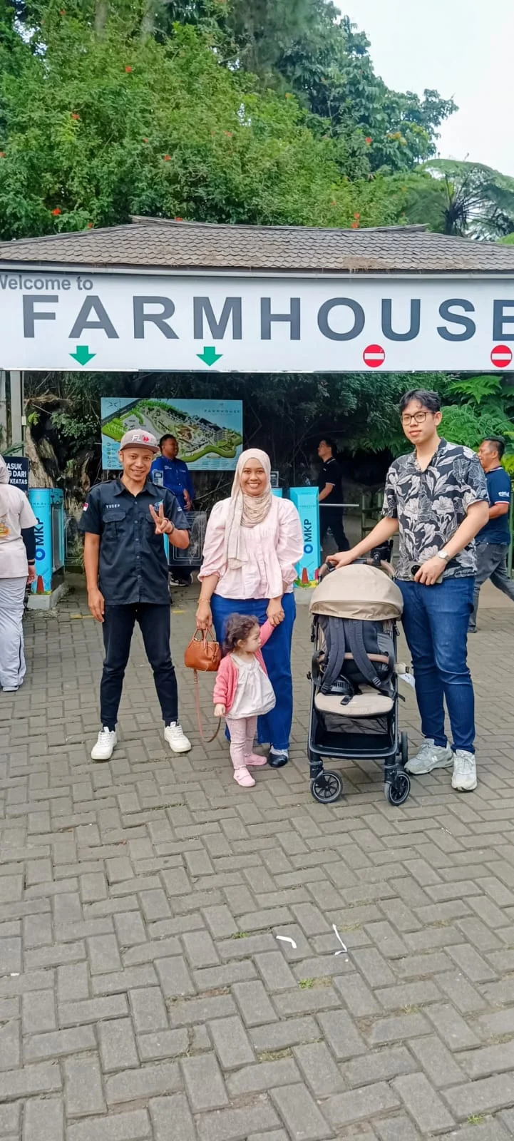 Foto Galeri WISATA Firdaus Rental Mobil